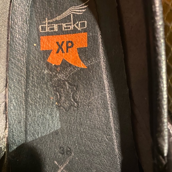 Dansko XP gold snakeskin pattern slip on clogs size 36 - Picture 4 of 7